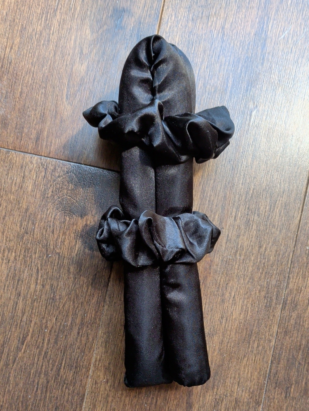 Satin‎ Black Hair Scrunchie Set